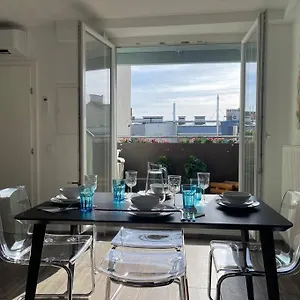 dachgeschoss-fur-4-mit-terrasse.vienna-besthotels.com/