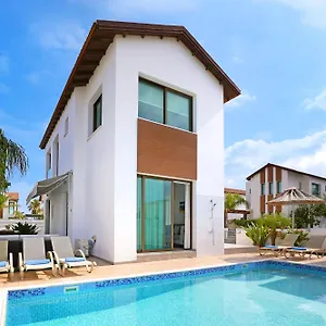 Villa Calliopi, Protaras